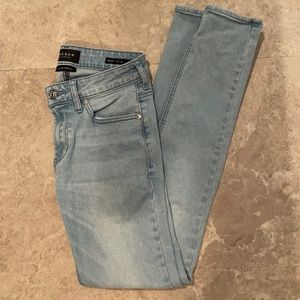 PacSun Active Stretch Skinny Jeans - SIZE 28x32
